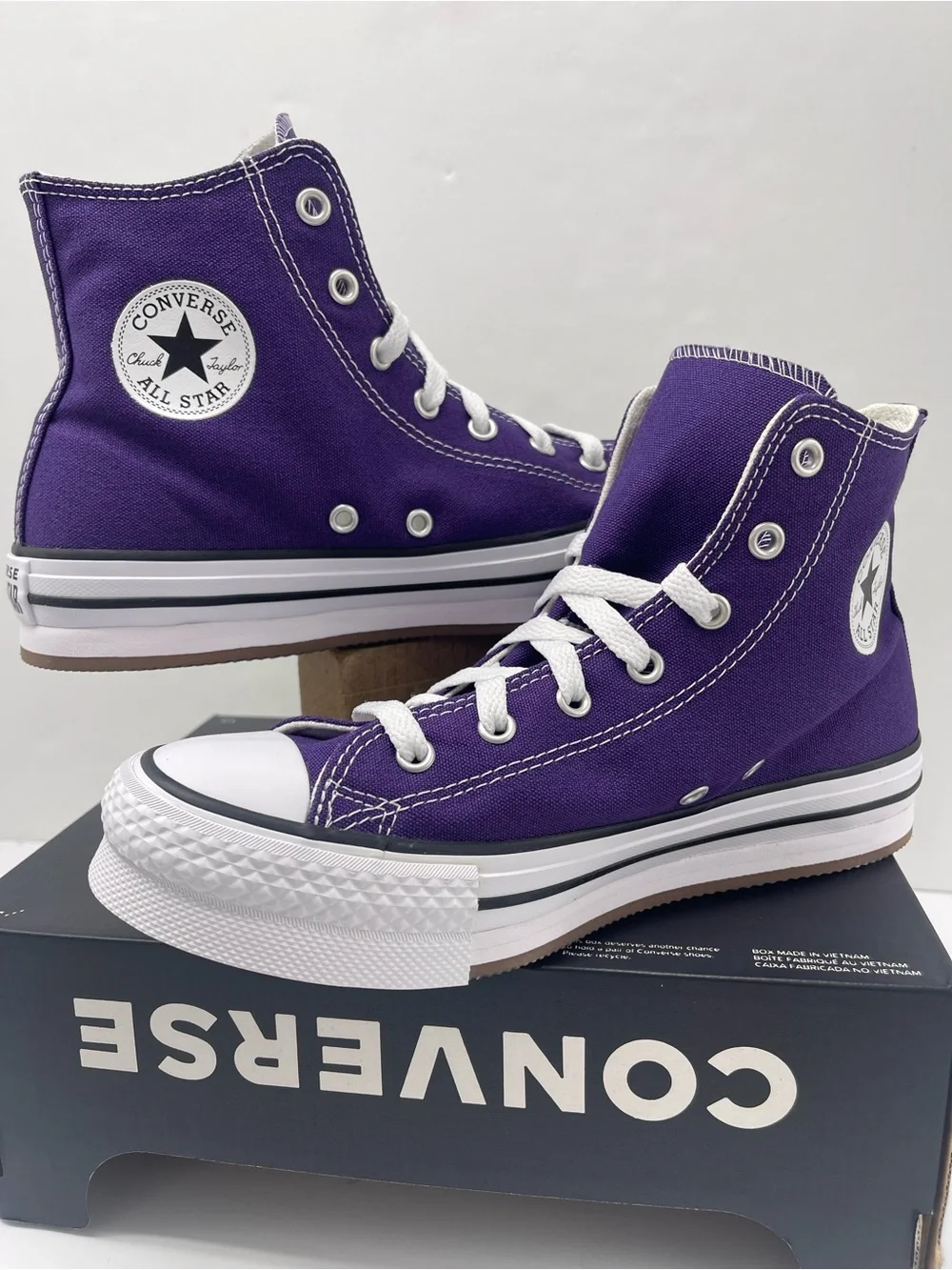 Converse WMNS CTAS EVA LIFT HI BLACKBERRY JAM/WHITE/EGRET Platform Sneakers